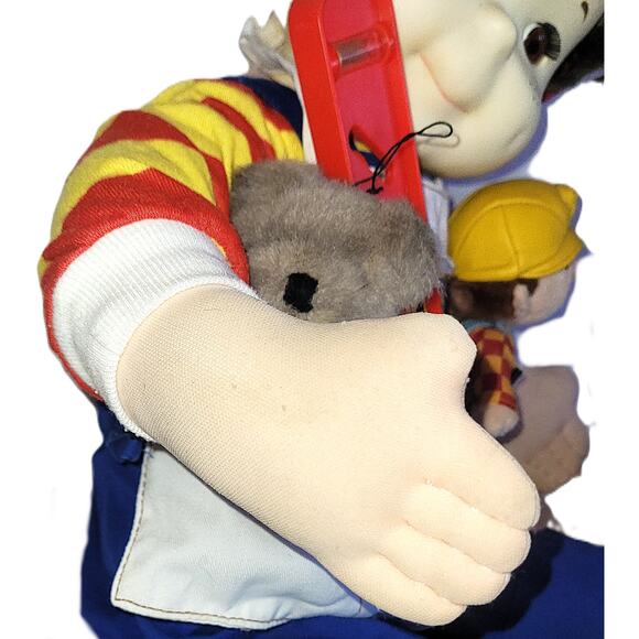 22" VNTG 80s Me & My Buddy Carpenter Has His Tools, Bear & Bob the Builder Doll - Picture 4 of 13